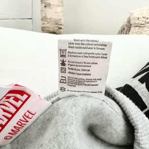 Mens MARVEL Allover Printed Sweatshirt Top - Size M - Picture 9 of 9